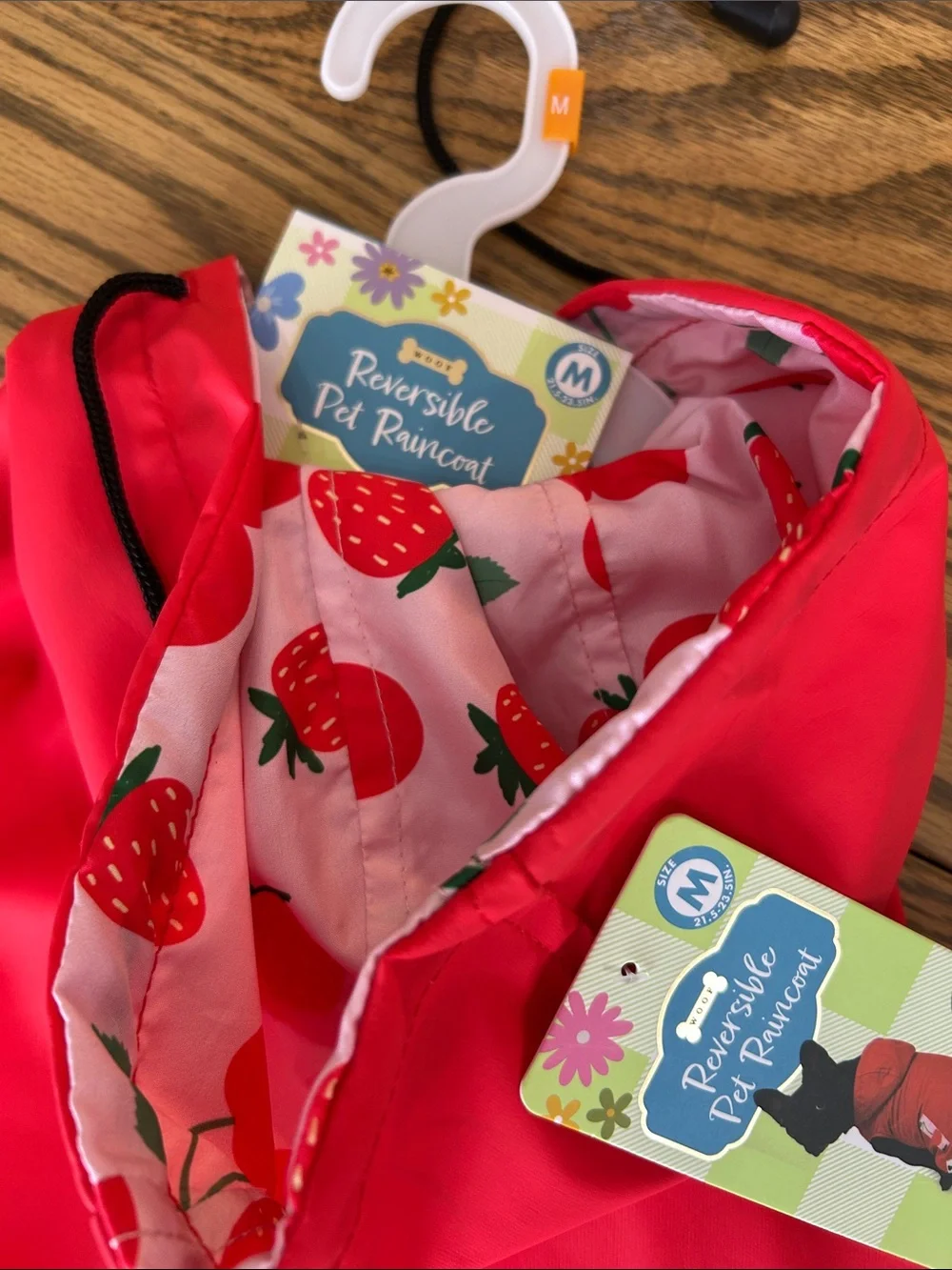 WOOF Strawberry Pet Reversible red Raincoat with Hood, size Medium, NWT